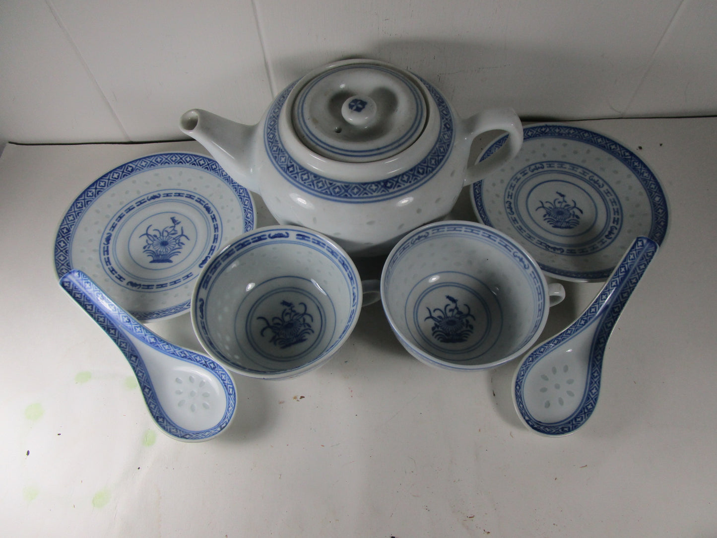 Chinese Jingdezhen Rice Eye Blue White Chrysanthemum Tea pot set