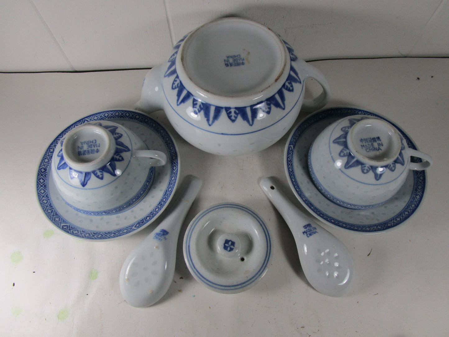 Chinese Jingdezhen Rice Eye Blue White Chrysanthemum Tea pot set