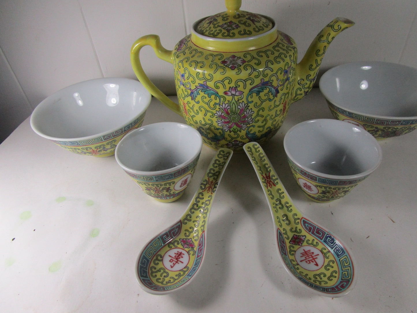 chinese yellow mum shou tea set 7 pc very rare Wan  Shou WU Jiang