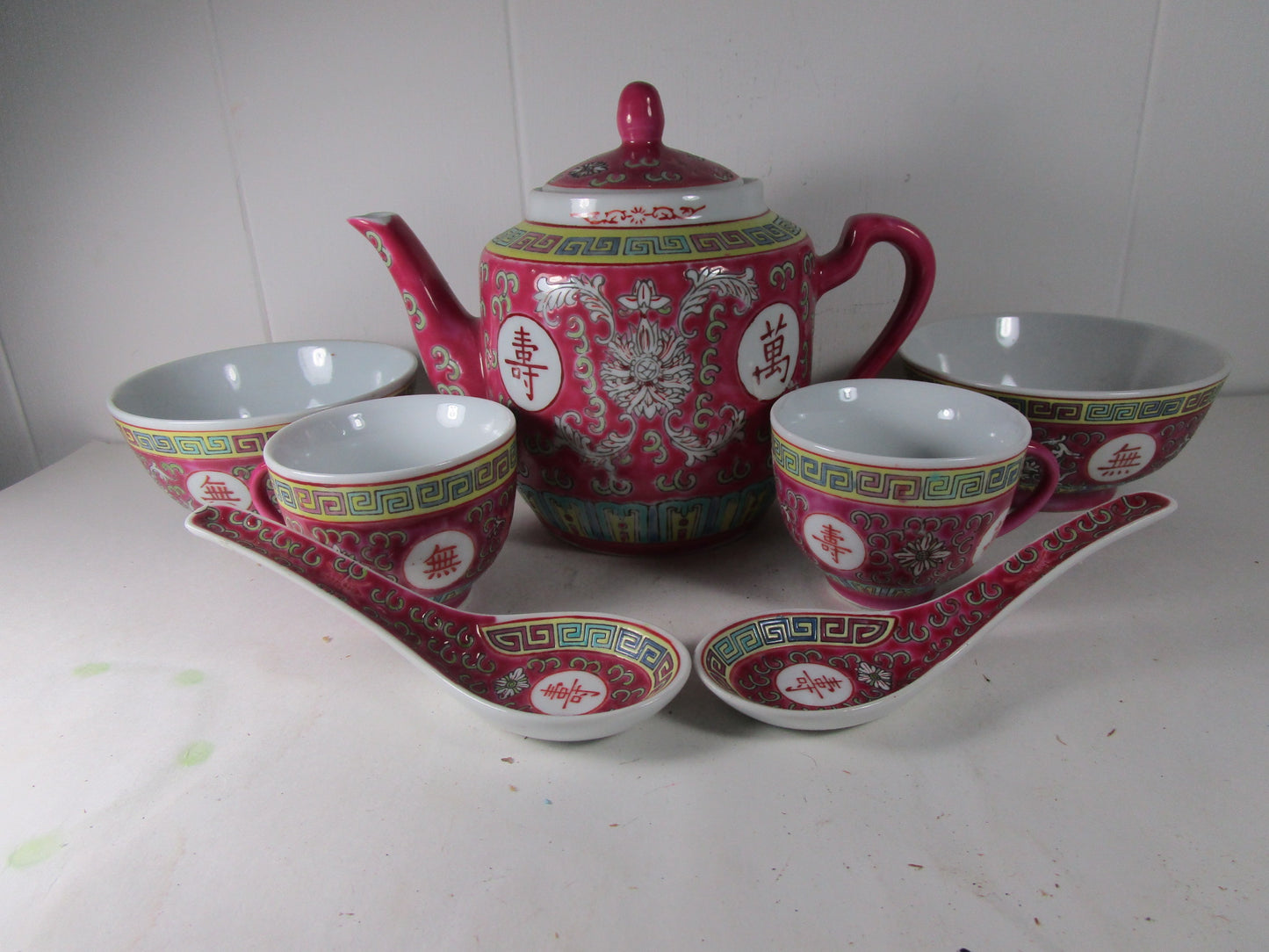 China Red Mun Shou Famile Rose Style 7 pc Tea Set