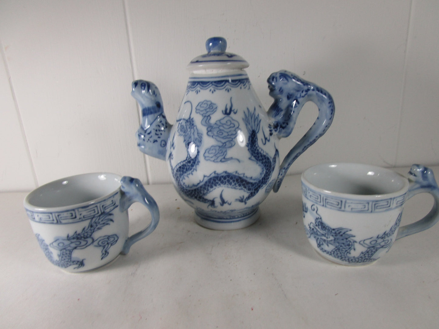 Chinese Porcelain Dragon Lion Head Spout Handle Teapot set