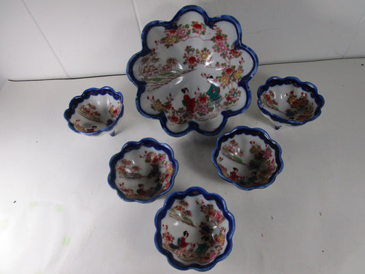 Geisha 3 footed Berry Bowl set