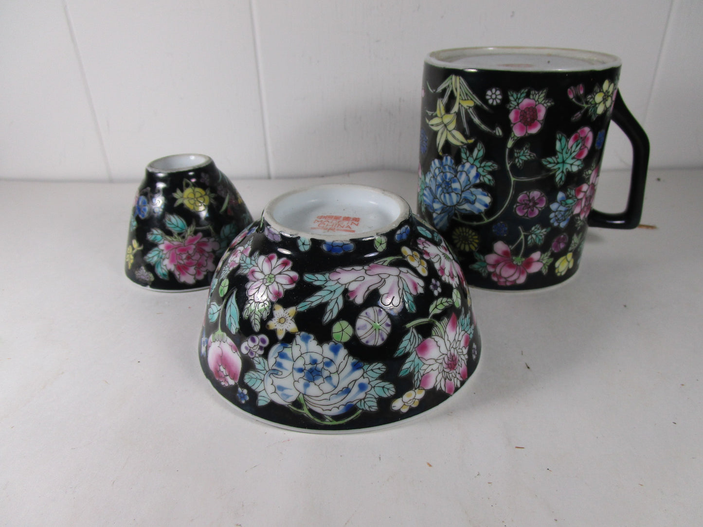 Chinese millefleur famille nori tea cups bowl