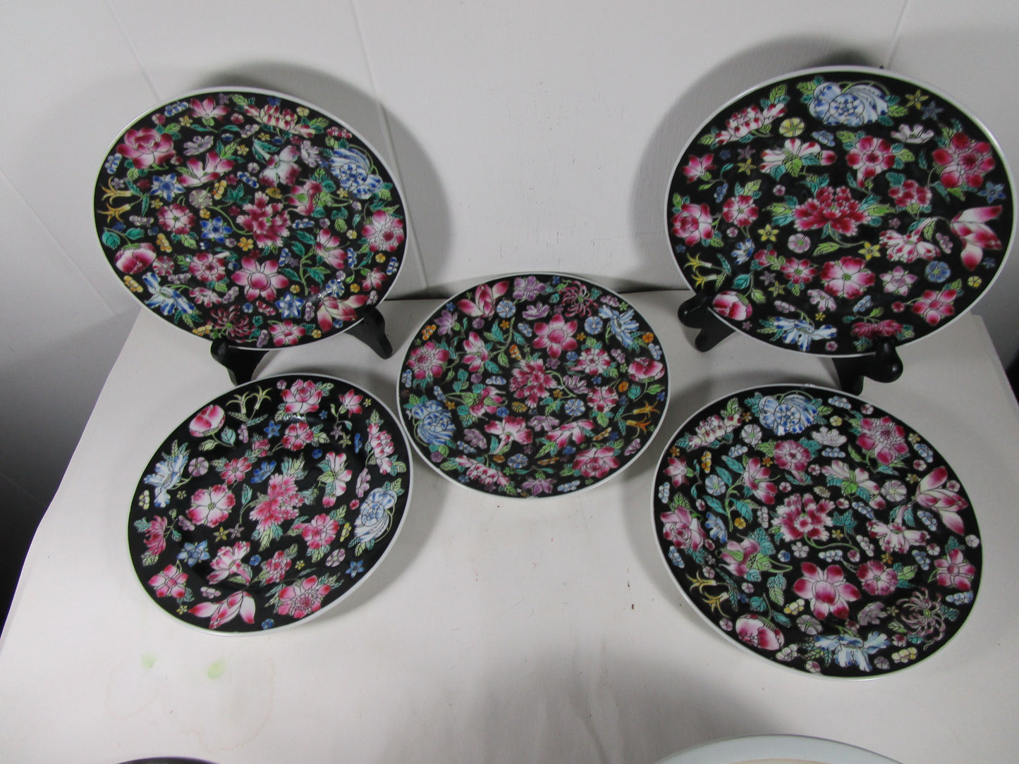 Famille Noire Millefleur China Tureen Serving set Thousand flowers