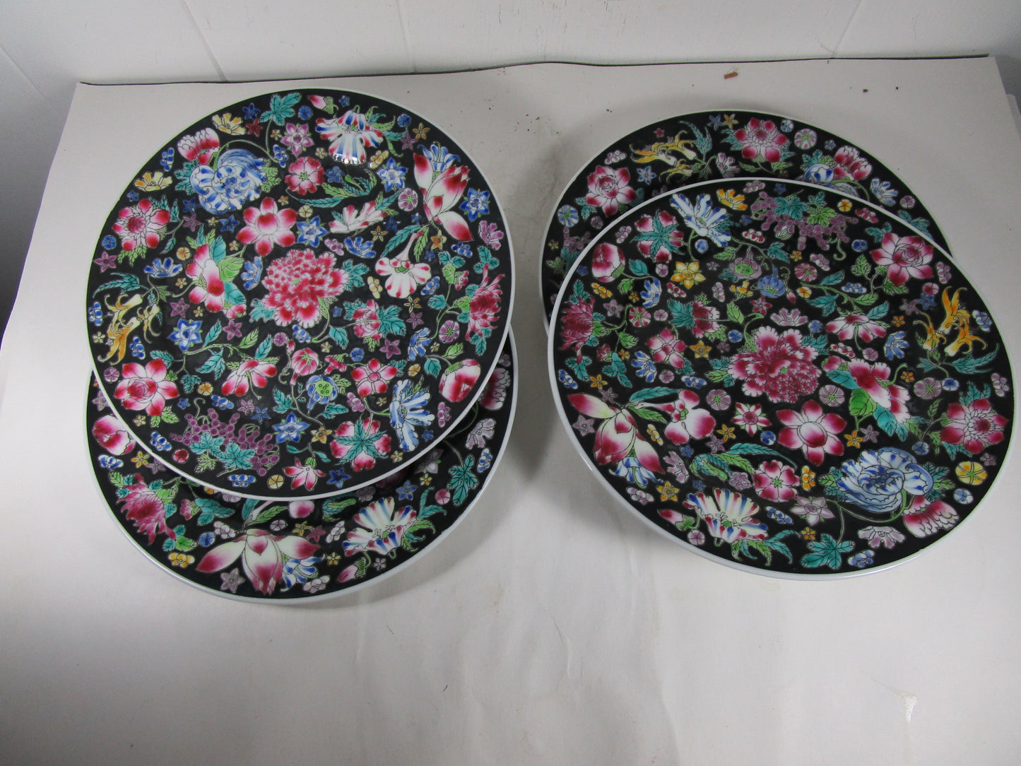 vintage hand painted porcelain  plate  black enamel “Mille Fleur” floral