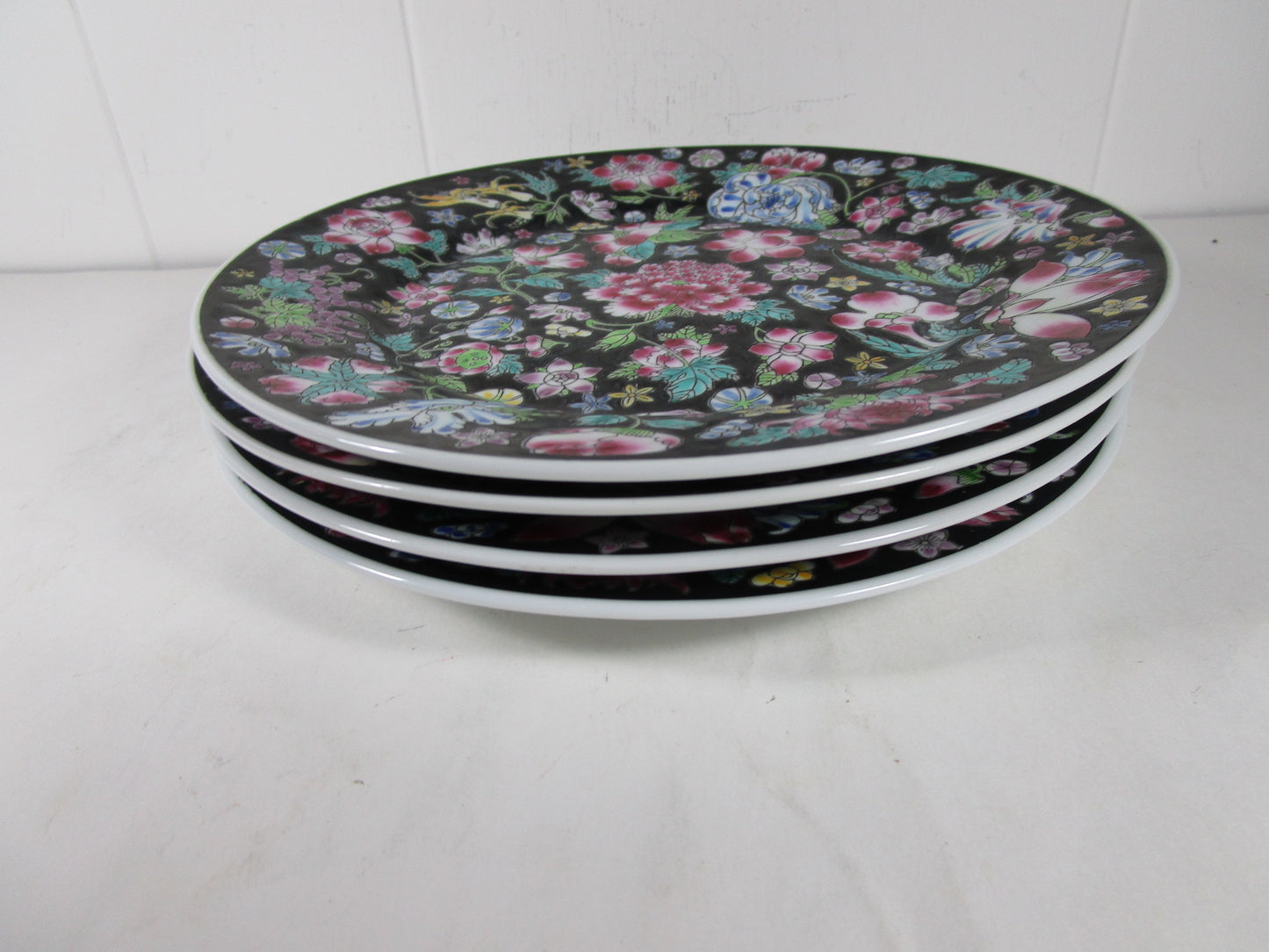 vintage hand painted porcelain  plate  black enamel “Mille Fleur” floral