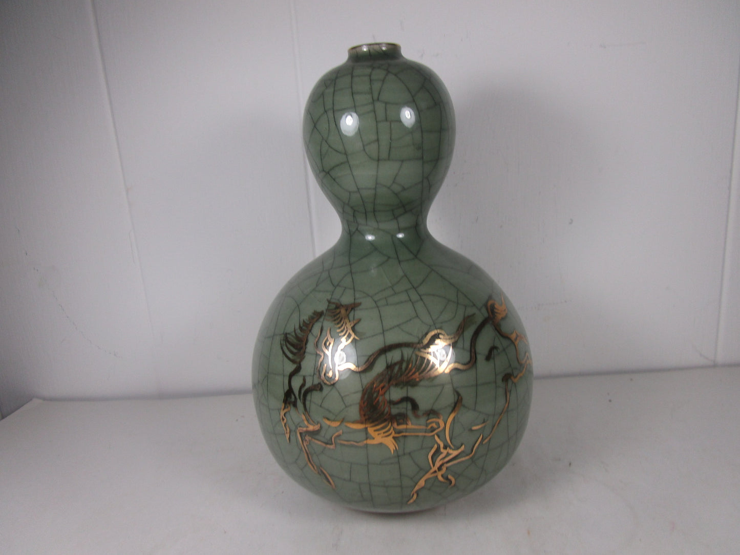 Rare Soma Ware Green Crackle Double Goure Vase Galloping Horse Details