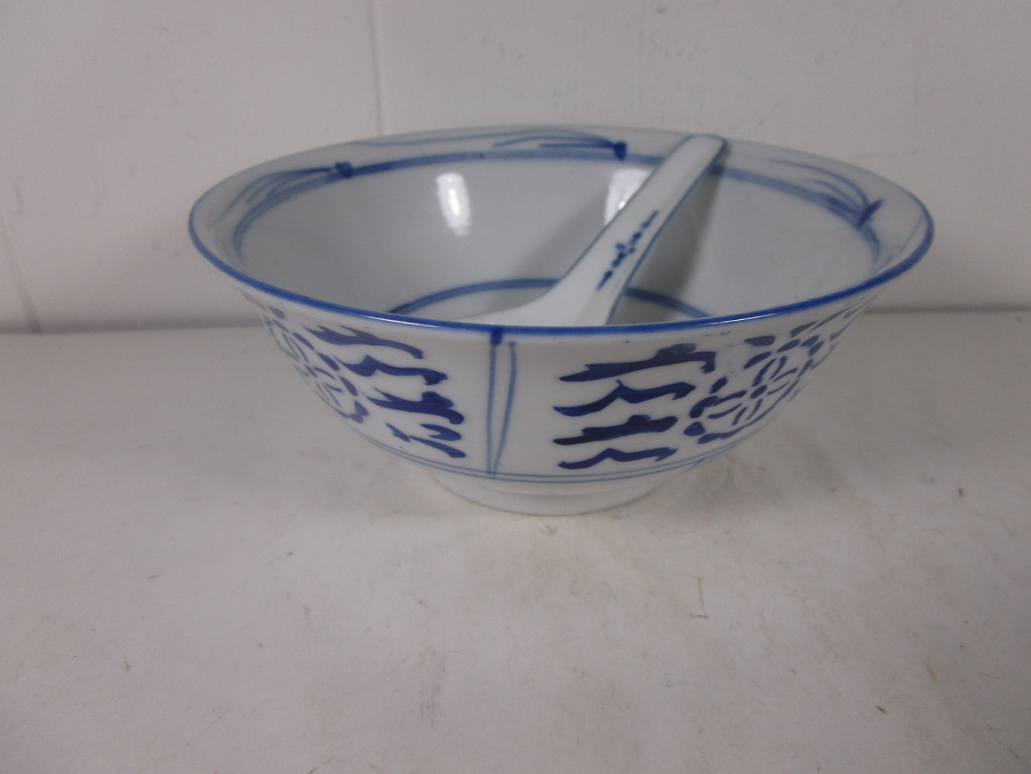 Vintage 19th era Blue White Chinese Bowl  spoon Made in China Rare set 4