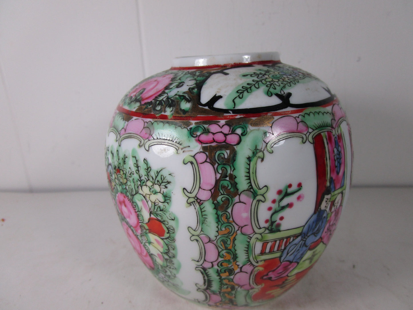 Chinoiserie Famille Rose Medallion Ginger Jar RARE Antique Mark