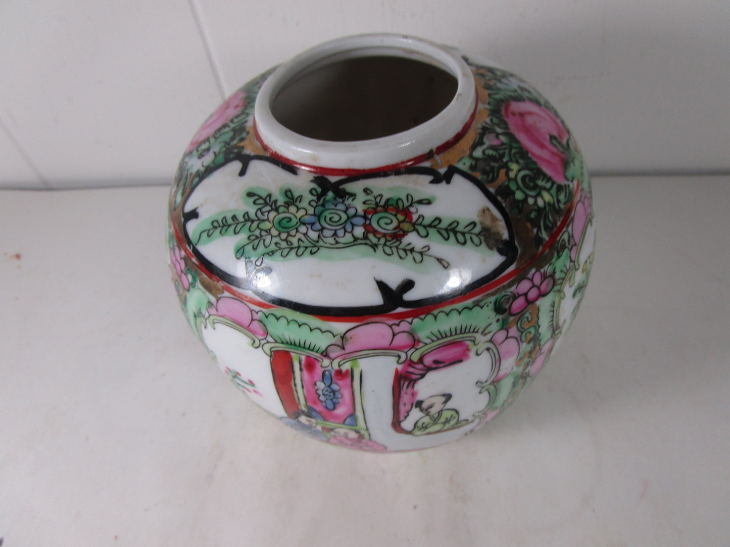 Chinoiserie Famille Rose Medallion Ginger Jar RARE Antique Mark