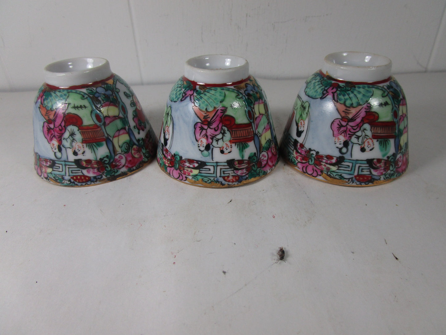 Chinese Porcelain Famille Rose Medallion Tea Cups Rare set of 3 marked