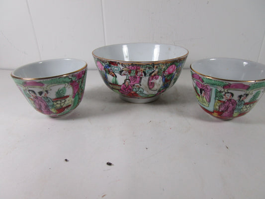 Famille  Rose Medallion porcelain 2 Cups 1 bowl set hand painted marked