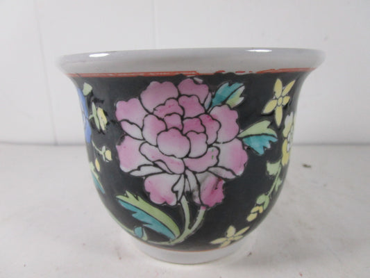 Vintage New England Pottery Hand-Painted planter Garden Decore Motif