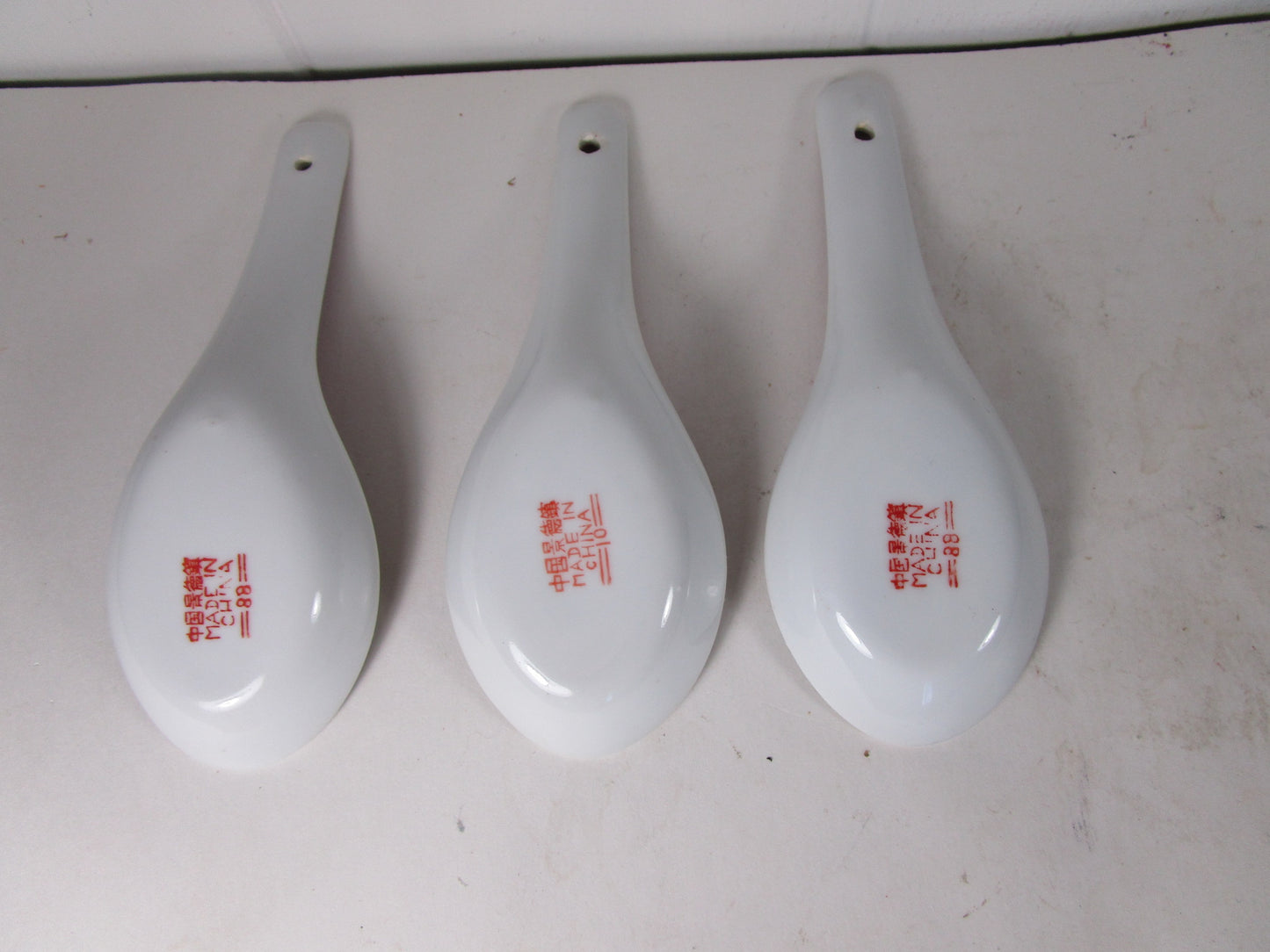 3 Red Mun Shou Rice Soup Spoons 5 1/4 "  Longevity Unique Details